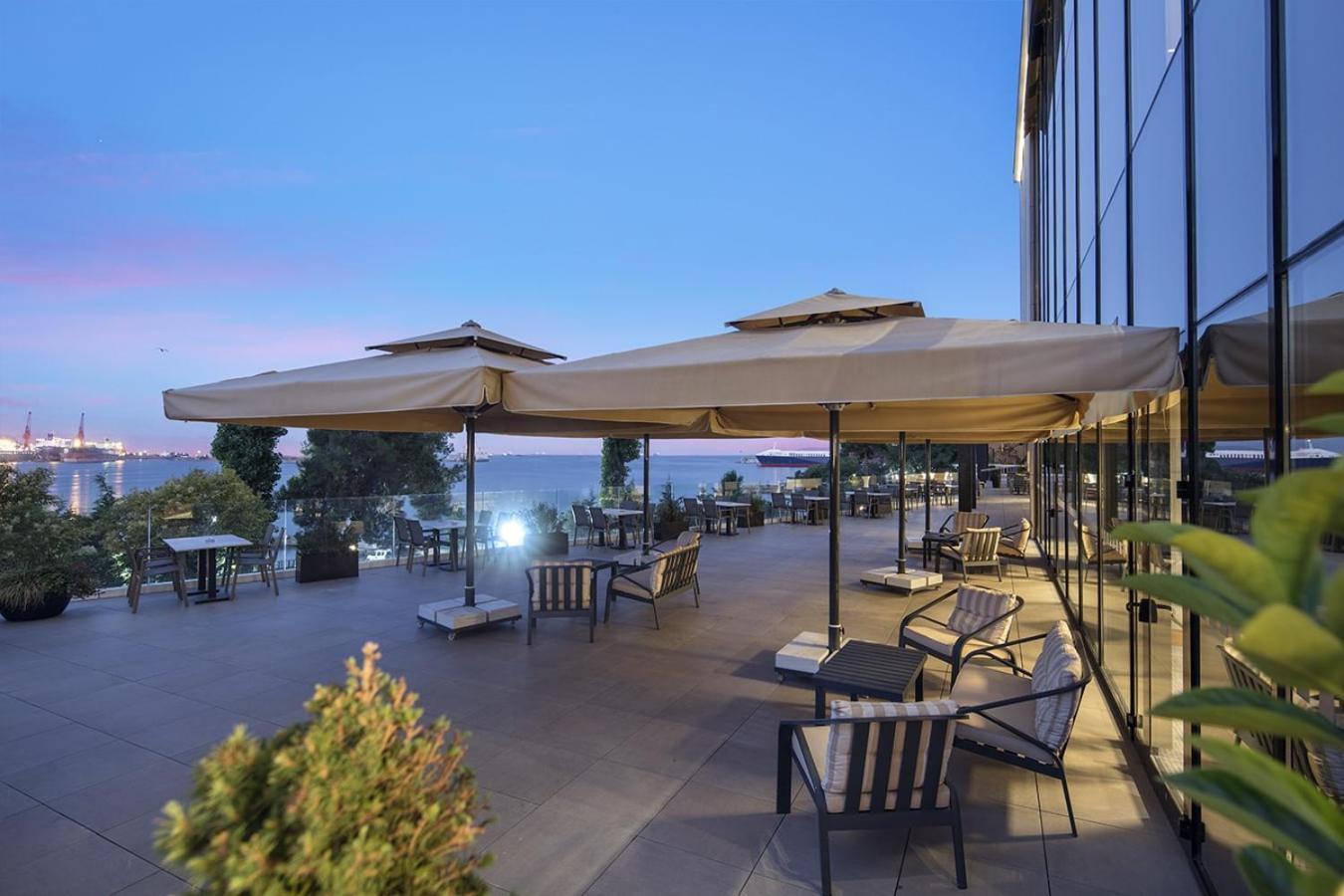 Holiday Inn Istanbul - Tuzla Bay By Ihg Esterno foto
